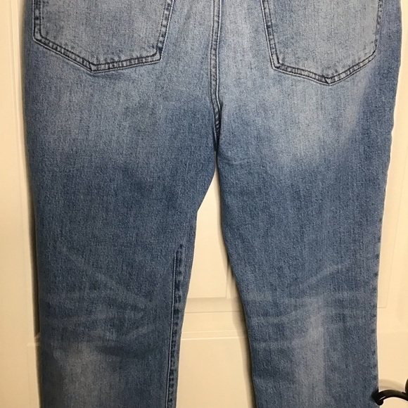 Madewell Tall Slim Demi-Boot Jeans in Denis Wash. - Picture 12 of 15